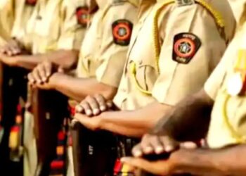 ‘त्या’ पोलिस हवालदारांची बदली न केल्यास उपोषण..