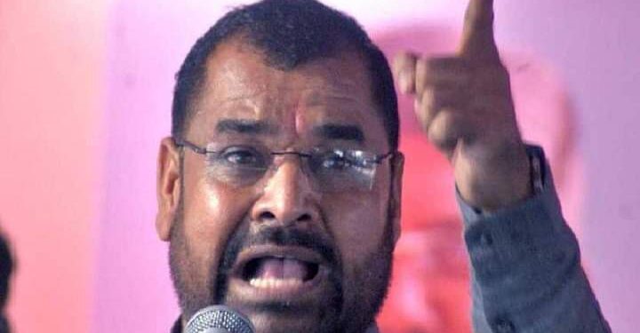 लोकसभा इलेक्शन | सदाभाऊ खोत लोकसभेसाठी ‘या’ मतदार संघात उडी मारणार..!