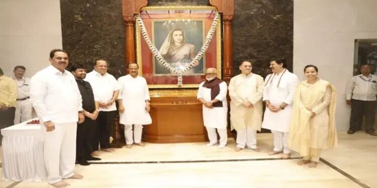 Maharashtra Politics | शिंदे-भाजप सरकारमध्ये अजित पवार गट अस्वस्थ; निधी मिळत नसल्याचा आरोप