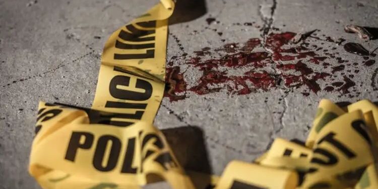 Crime: किरकोळ वादातून तरुणाची हत्या; रहिवाशांनी केली पोलिसांवर दगडफेक!