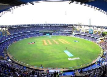 ब्रेकिंग अलर्ट|😳IND vs NZ सेमीफायनल सामन्यापूर्वीच मुंबई पोलिसांना धमकी; वानखेडेवर मोठ्या घटना घडण्याचा दावा