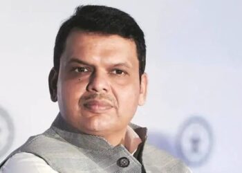 उपमुख्यमंत्री फडणवीस यांच्या हस्ते महापूजा