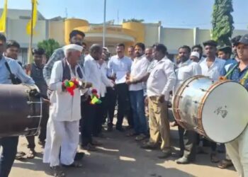 पलूसमध्ये धनगर आरक्षणासाठी एल्गार ; आरक्षण समितीचा तहसील कार्यालयावर आक्रोश मोर्चा..