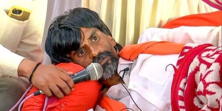 ब्रेकिंग न्यूज! मनोज जरांगे पाटील यांची तब्येत पुन्हा खालावली