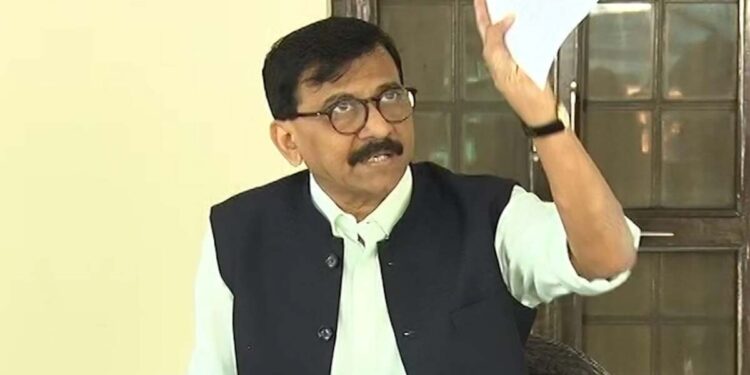 मोठी ब्रेकिंग | “बोली लावून अधिकाऱ्यांची बदली सुरूये, शिंदे गटाच्या ‘या’ दोन मंत्र्याचा यात हात”; संजय राऊत यांचे गंभीर आरोप