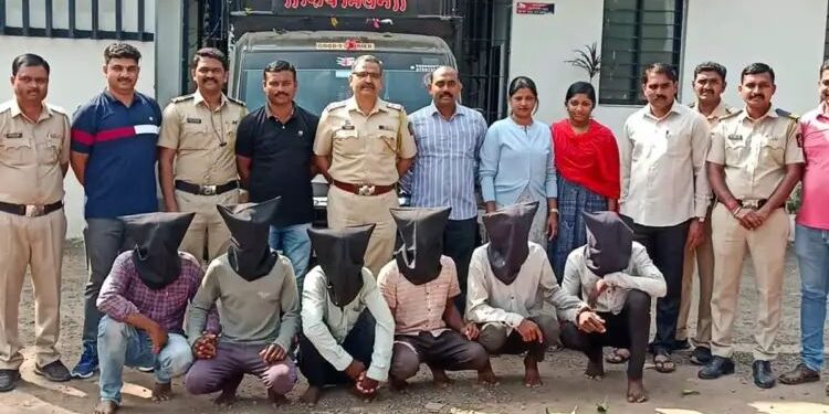 मिरज | ग्रामीण पोलिसांकडून “त्या’ टोळीला अटक : “सायबर’ पोलिसांचीही मदत