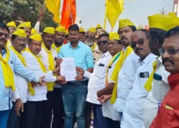 आटपाडी ब्रेकिंग | ओबीसींचा आरक्षण बचाव मोर्चा, ‘इमर्जन्सी” वगळता सर्व व्यवहार बंद