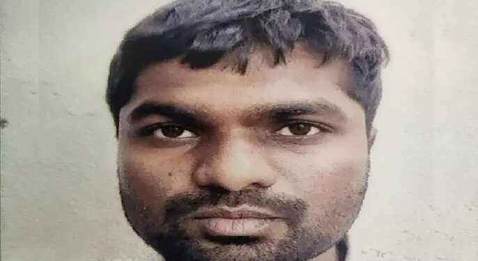 त्या ‘गोंधळी’ ने घातला बनावट तिकिटांचा ‘गोंधळ’..! ३ लाखांचा प्रशासनास गंडा ; रंगेहात सापडल्यावर गोंधळला..!