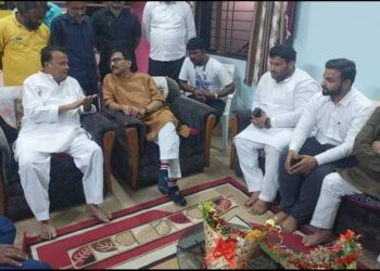 सांगली ब्रेकिंग | विलासराव जगताप,अजितराव घोरपडे यांनी संजय राऊत यांना स्पष्टच सांगितले… म्हणाले,