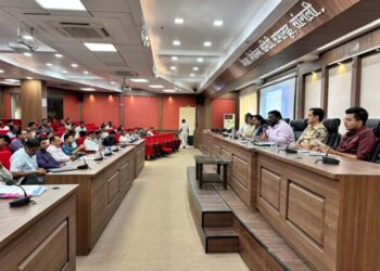 आपत्कालीन परिस्थितीमध्ये सर्व यंत्रणांनी समन्वय ठेवावा – जिल्हाधिकारी डॉ. राजा दयानिधी