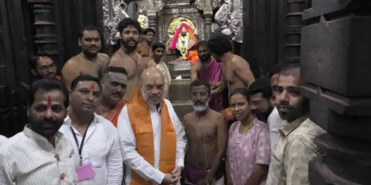 केंद्रीय गृहमंत्री अमित शहा कोल्हापुरात; महालक्ष्मी मंदिरात केली पूजा