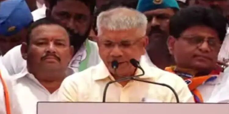 पंतप्रधानांचे कार्यालय हे वसुली कार्यालय – प्रकाश आंबेडकर