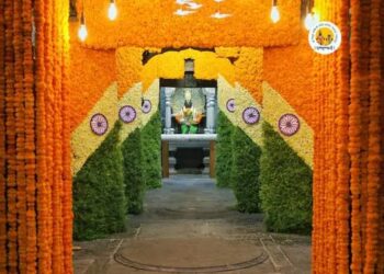 पंढरीचा विठुराया तिरंग्यात, स्वातंत्र्य दिनानिमित्त आकर्षक सजावट..