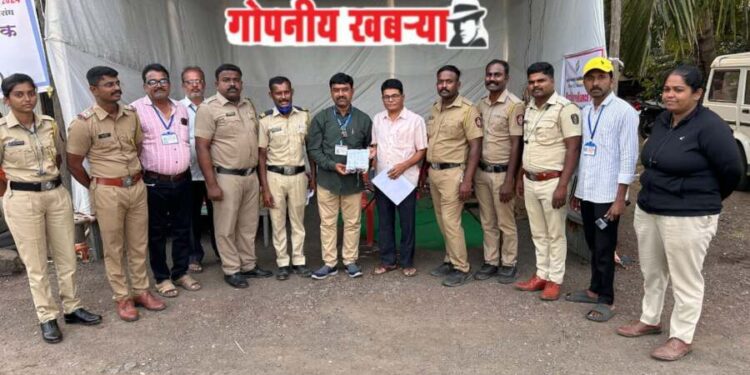 ब्रेकिंग | मिरजेत पाच लाखांची रोकड जप्त, स्थिर सर्वेक्षण पथक व पोलिसांची कारवाई..