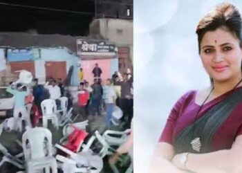 दर्यापूरमध्ये राडा, नवनीत राणांच्या अंगावर खुर्च्या फेकल्या, सभेत मोठा गोंधळ