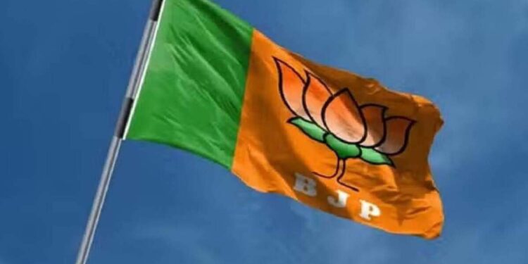 निकालापूर्वी भाजप आमदाराची राजकीय संन्यासाची घोषणा, भाजपमधील असंतोषामुळे राजकीय स्फोट