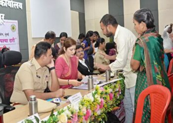सासुरवास नको गं बाई.. त्रासाने जीव दमला गं बाई; राज्य महिला आयोगाच्या जनसुनावणीत महिलांची कैफियत