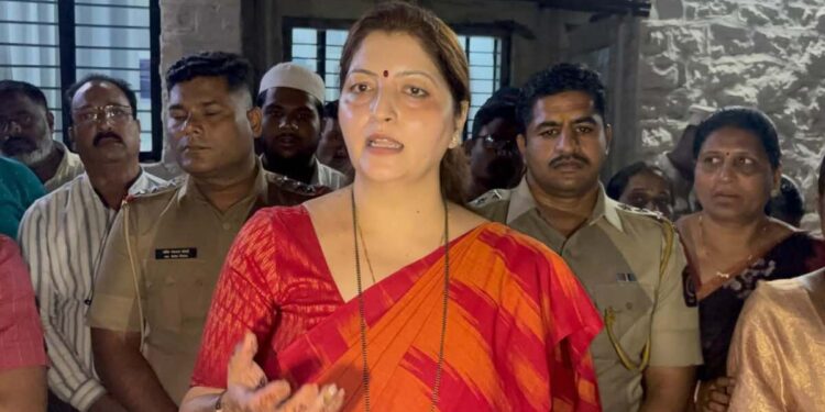 करजगी बालिका अत्याचार प्रकरणाची राज्य महिला आयोगाकडून दखल