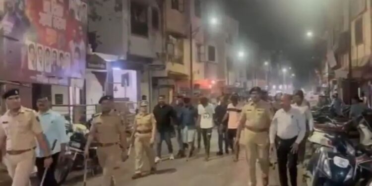 पुण्यात धिंड पॅटर्न, आरोपीने जेलमधून सुटल्यानतर काढली रॅली, पोलिसांनी त्याच ठिकाणी काढली वरात