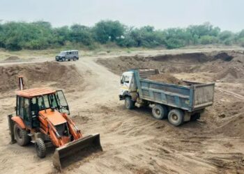 सांगली ब्रेकिंग | वज्रचौंडेत सर्कल, तलाठ्यांना धमकावले