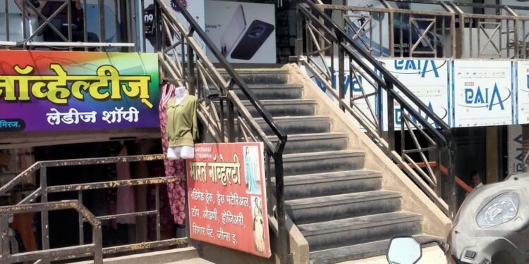 मिरजेत रात्रीचं केलं असं काम, निसर्गविरोधी कृत्यानं बदनाम..! महापालिकेकडून पोलिसात तक्रार