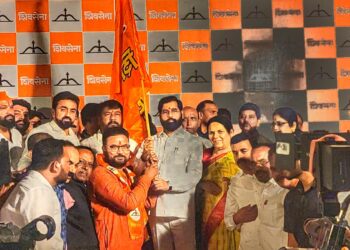 सांगली | उबाठाचे जिल्हा संघटक बजरंग पाटील यांचा शिंदेसेनेत प्रवेश, एकनाथ शिंदेंनी हातात दिला ‘भगवा’..!