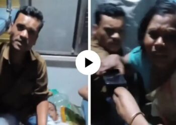 चालू ट्रेनमध्ये व्यक्तीचे अश्लील कृत्य! गुपचूप गेला अन् बायकोसमोरच दुसऱ्या पुरुषाला केले किस; पहा धक्कादायक Video Viral..
