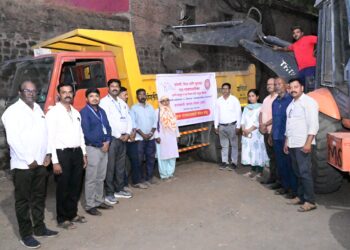 सांगलीच्या अप्पर तहसील कार्यालयामार्फत घरकुल लाभार्थ्यांना मोफत वाळू वाटप