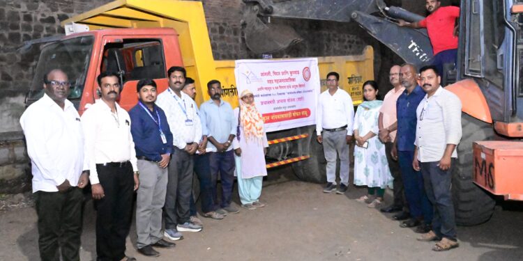 सांगलीच्या अप्पर तहसील कार्यालयामार्फत घरकुल लाभार्थ्यांना मोफत वाळू वाटप