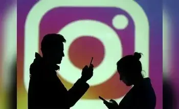 ब्रेकिंग | पोलिस निरीक्षकाकडून व्हॉट्ॲपवर अश्लील मॅसेज,छेडछाडीचा आरोप : महिला पोलिसाची तक्रार