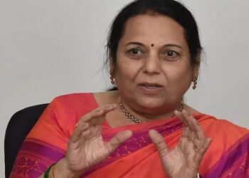 ब्रेकिंग | सांगलीतील अल्पवयीन मुलींवरील अत्याचार प्रकरणी उपसभापती डॉ. नीलम गोऱ्हे यांनी घेतली गंभीर दखल