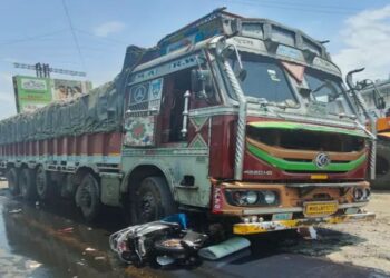 ब्रेकिंग | नवले ब्रीजजवळ ट्रेलरचा ब्रेक फेल; तीन वाहनांना धडक, एकाचा जागीच मृत्यू