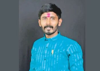 सांगली ब्रेकिंग | जेवणातून गुंगींचे औषध दिलं, सततच्या भांडणाला वैतागलेल्या आई – बहिणीने डोक्यात दगड घालून केला खून..!