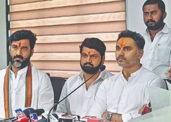 मटका, डान्सबारवर दोन दिवसांत कारवाई करा : गृहराज्यमंत्री योगेश कदम