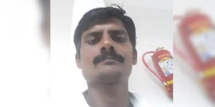 दगडाने ठेचून तरुणाची हत्या, शिरोळ तालुक्यातील घटना