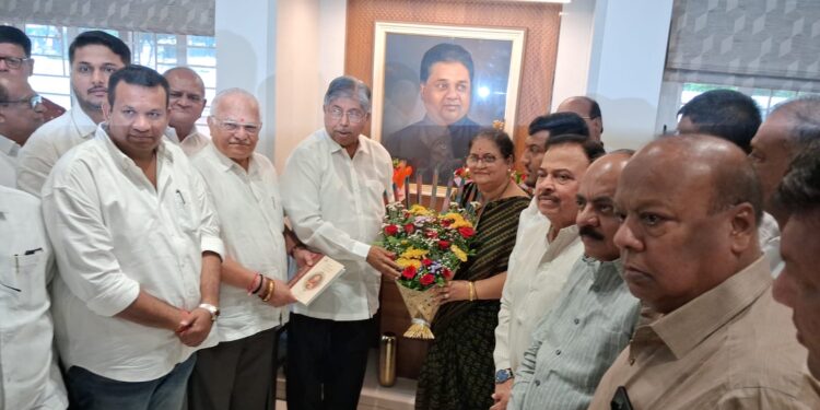 सांगलीत काँग्रेसला मोठा धक्का; जयश्रीताईंना पालकमंत्री भेटले, भाजप प्रवेशाचे ठरले