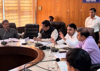 कडेगांवमधील प्रशासन इतके मुजोर कोणामुळे ?