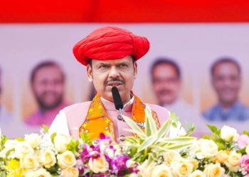 “खिशात नाही आणा अन बाजीराव म्हणा”; देवेंद्र फडणवीसांचा अजित पवारांना खोचक टोला!