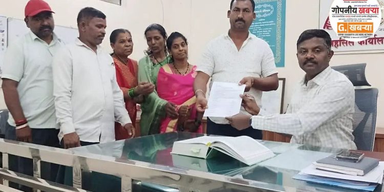 सरपंच दिपाली मानेंच्या विरोधात अविश्वास ठराव; सात सदस्य एकवटले