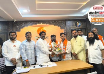 भोसे जिल्हा परिषद गटात ठाकरे सेनेला धक्का, शिंदेसेनेची ताकद वाढली; १२ गावातील शेकडो कार्यकर्त्यांसह विभाग प्रमुख व उपविभाग प्रमुखाचा शिंदे सेनेत प्रवेश..!