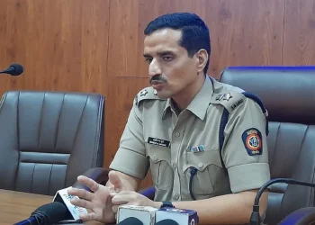 सरत्या वर्षाला निरोप व नववर्षाचे स्वागत करताना वाहतूक नियमभंग झाल्याने खिशाला ८ लाखाची कात्री.