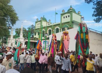 कुपवाड येथे मोहरम शांततेत व भक्तीमय वातावरणात संपन्न