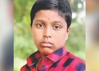 सांगली ब्रेकिंग | शाळकरी मुलाच्या खुनप्रकरणी अल्पवयीन युवक ताब्यात, फरार दोघा संशयितांचा शोध सुरू