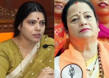 ब्रेकिंग | आजी-माजी महापौरांमध्ये शाब्दिक चकमक:किशोरी पेडणेकर थेट दालनात गेल्या, रितू तावडेंनी तात्काळ फोन केला; दोघी फोनवरच भिडल्या.!