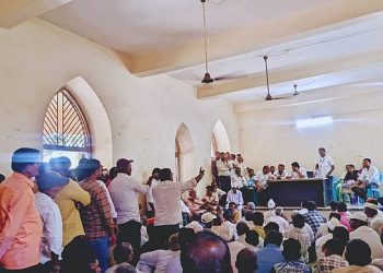 बेडगच्या ग्रामसभेत पाणंद रस्त्यावरून खडाजंगी